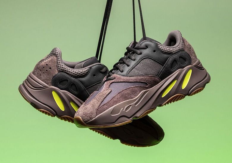 yeezy boost 700 mauve release