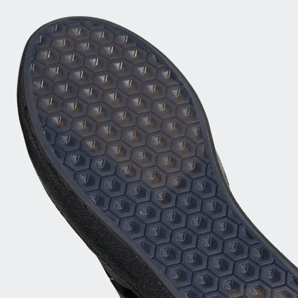 BAPE adidas 3ST 003 DB3003 Release Info | SneakerNews.com