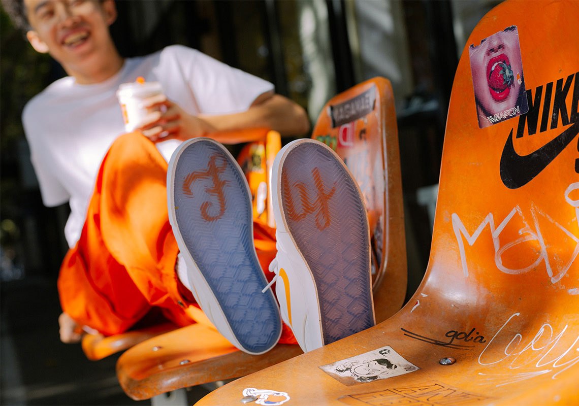 nike sb janoski white and orange