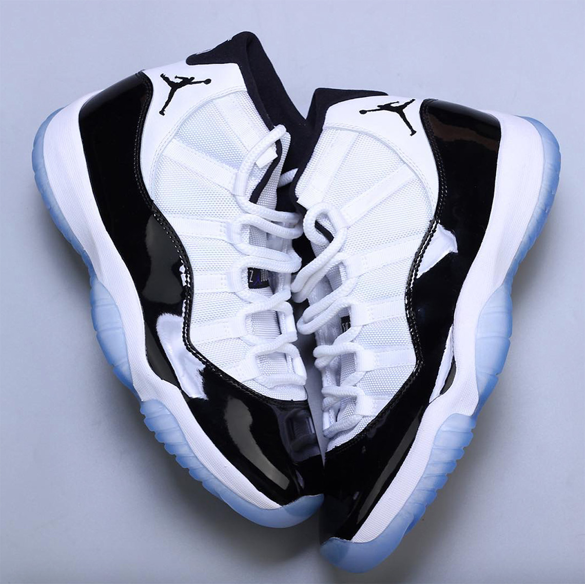 Jordan 11 Concord Shoes White Black 2