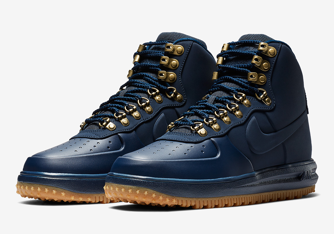 nike duck boots blue