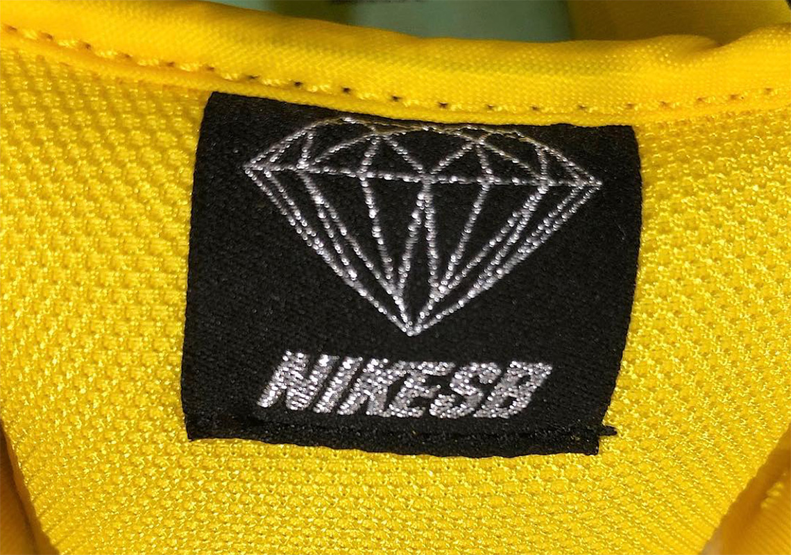 Nike Sb Dunk Diamond Yellow 2