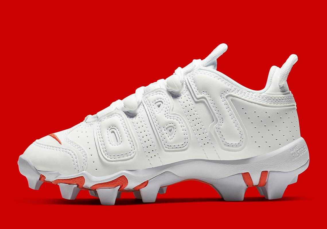 Odell Beckham Jr. Has Supreme Uptempo Inspired Nike Cleats for