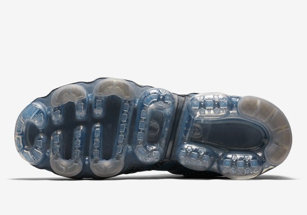 Nike Vapormax Run Utility AQ8811-003 Release Info | SneakerNews.com