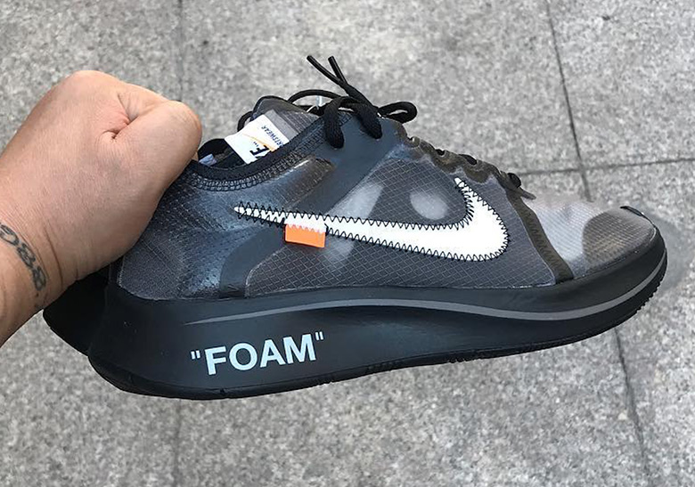 zoom fly nike off white
