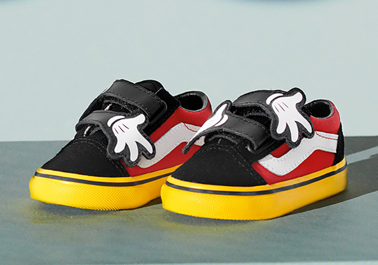 Vans Mickey Mouse Collection 17