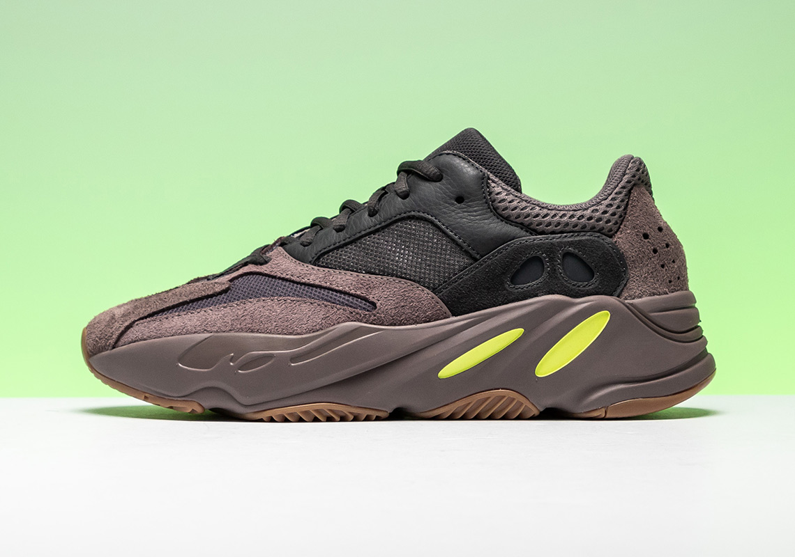 Yeezy 700 Mauve Full Release Info + Video Review | SneakerNews.com