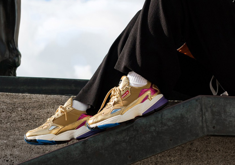 Adidas Originals New Metallic Gold Falcon Outlet Online, UP TO 69% OFF