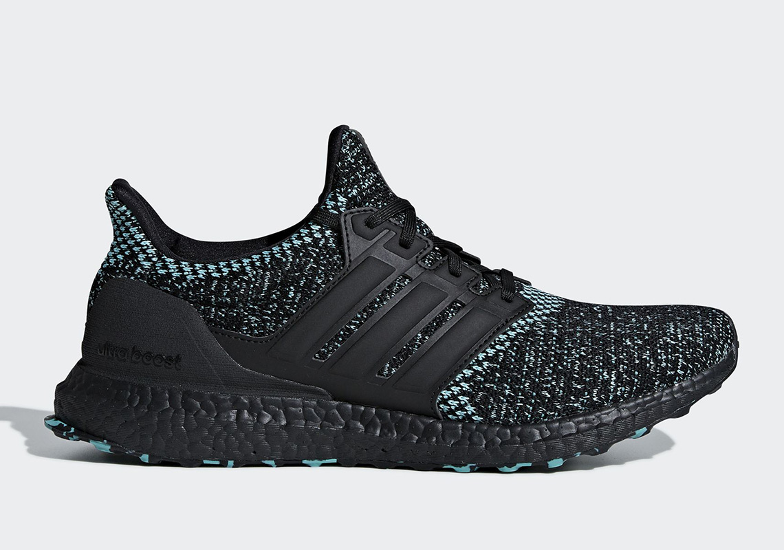 Adidas ultra boost 2024 black true green