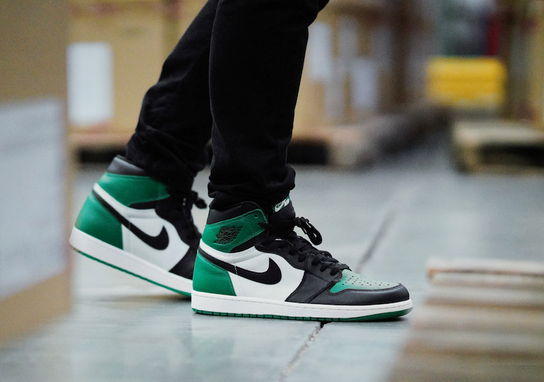 finish line jordan 1 pine green