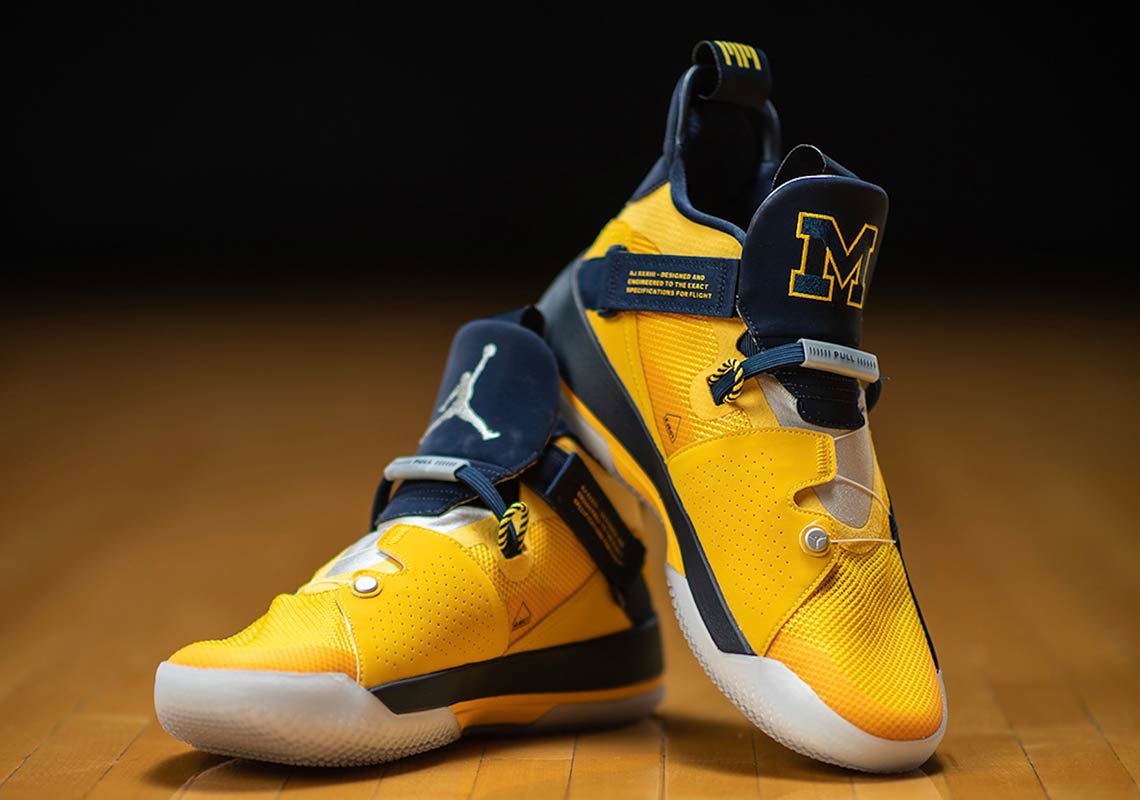 Air Jordan 33 NCAA 2018 PEs 