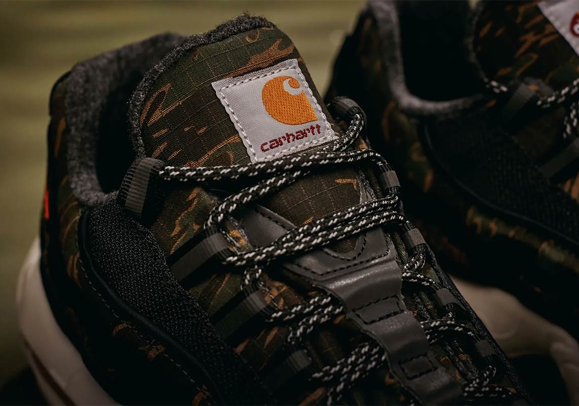 Air max 95 on sale carhartt on feet