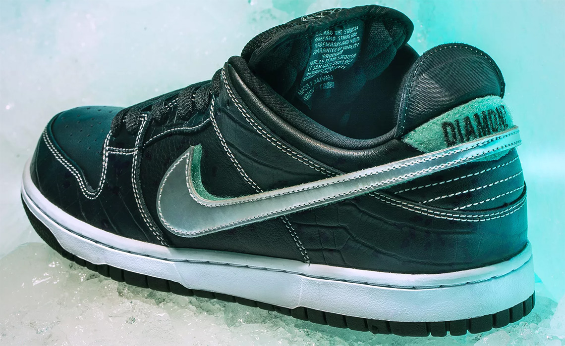 nike sb dunk x diamond