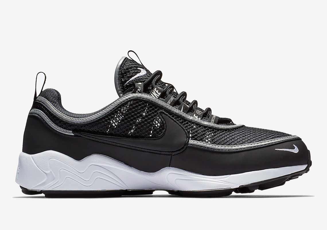 black nike spiridon