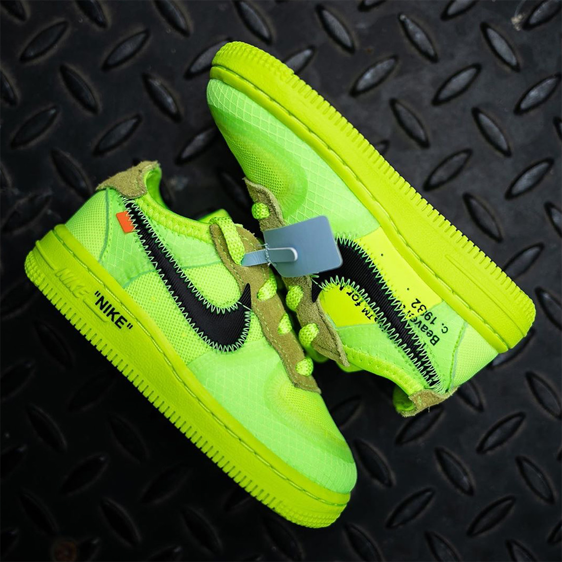 Nike Air Force 1 Volt Toddler Release | SneakerNews.com
