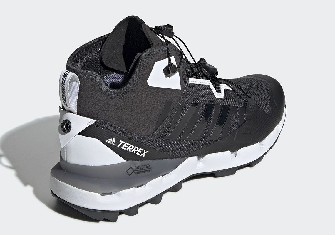 mulighed Memo klima White Mountaineering adidas Terrex Fast / Two Release Info | SneakerNews.com