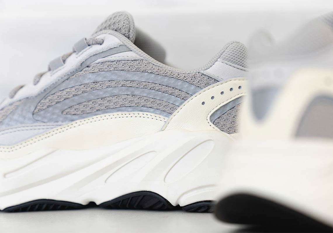 Adidas Yeezy tree Boost 700 V2 Static Release Date 2
