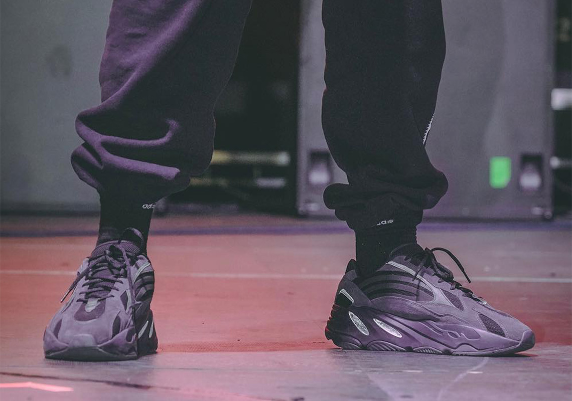 adidas Yeezy Boost 700 v2 Triple Black | SneakerNews.com