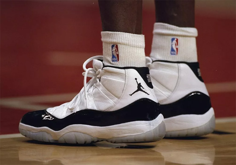 mens jordan 11 concord