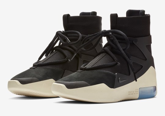 nike races air fear of god 1 black ar4237 001 photos 3