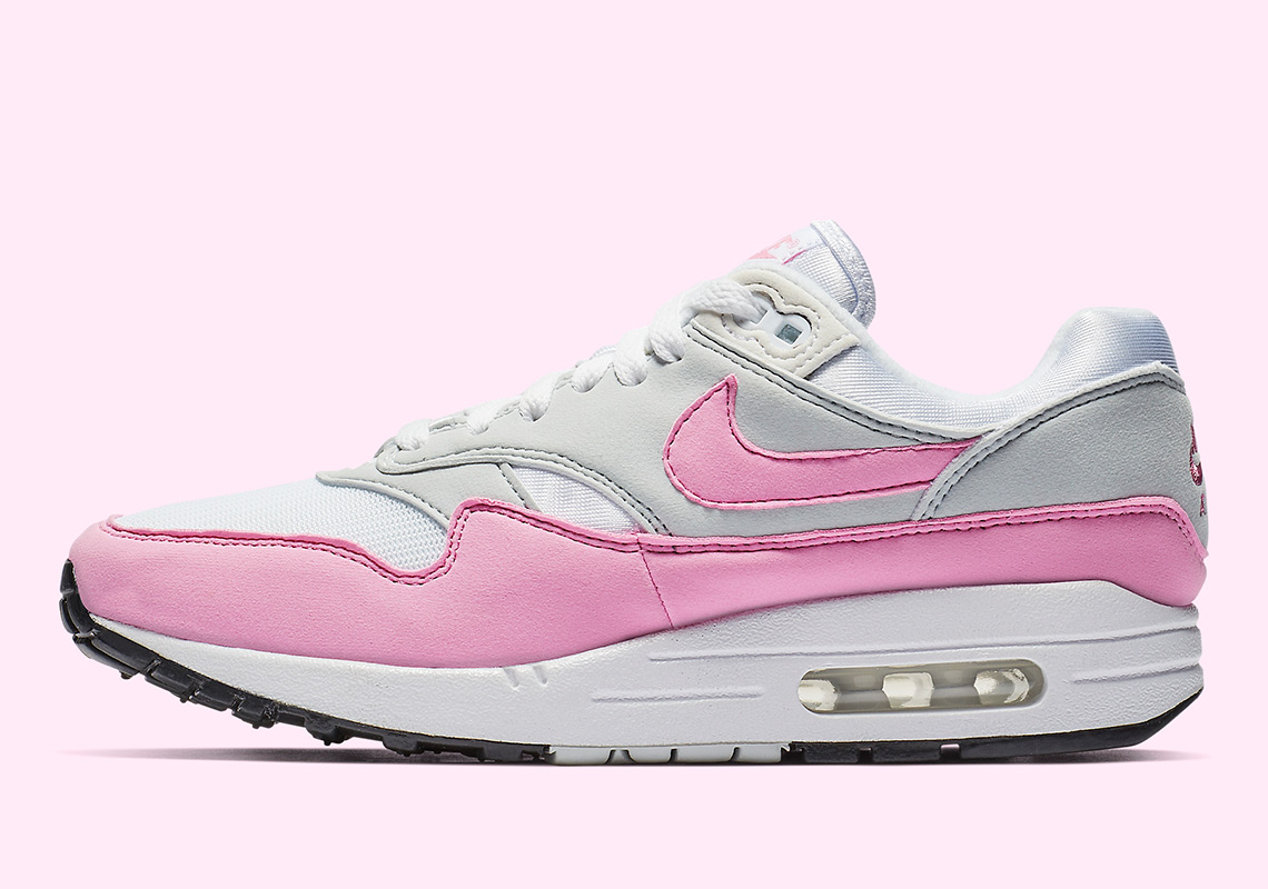 air max 1 white psychic pink