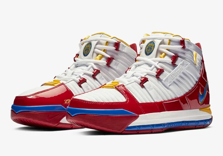 Nike Is Releasing The Alternate "Superman" PE Of The LeBron 3