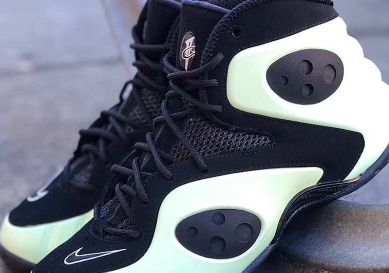 Nike zoom rookie glow in the hot sale dark 2018