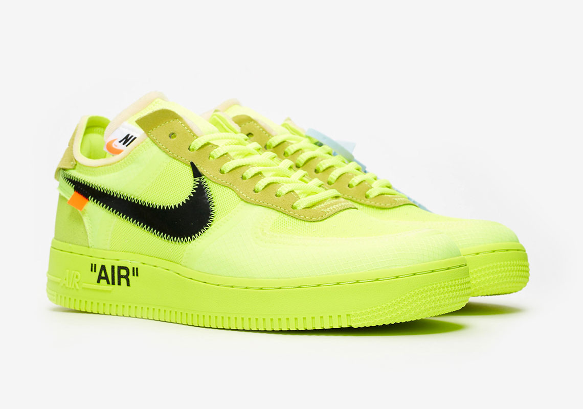 Circunferencia Contabilidad Padre fage Off-White Nike Air Force 1 Volt Store List | SneakerNews.com