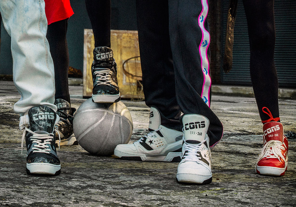 converse erx 260 on feet