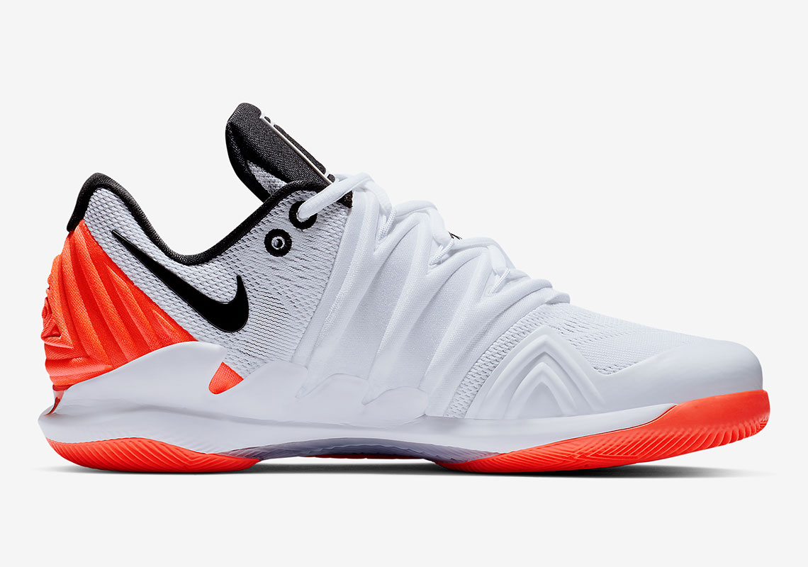 nike zoom vapor kyrie