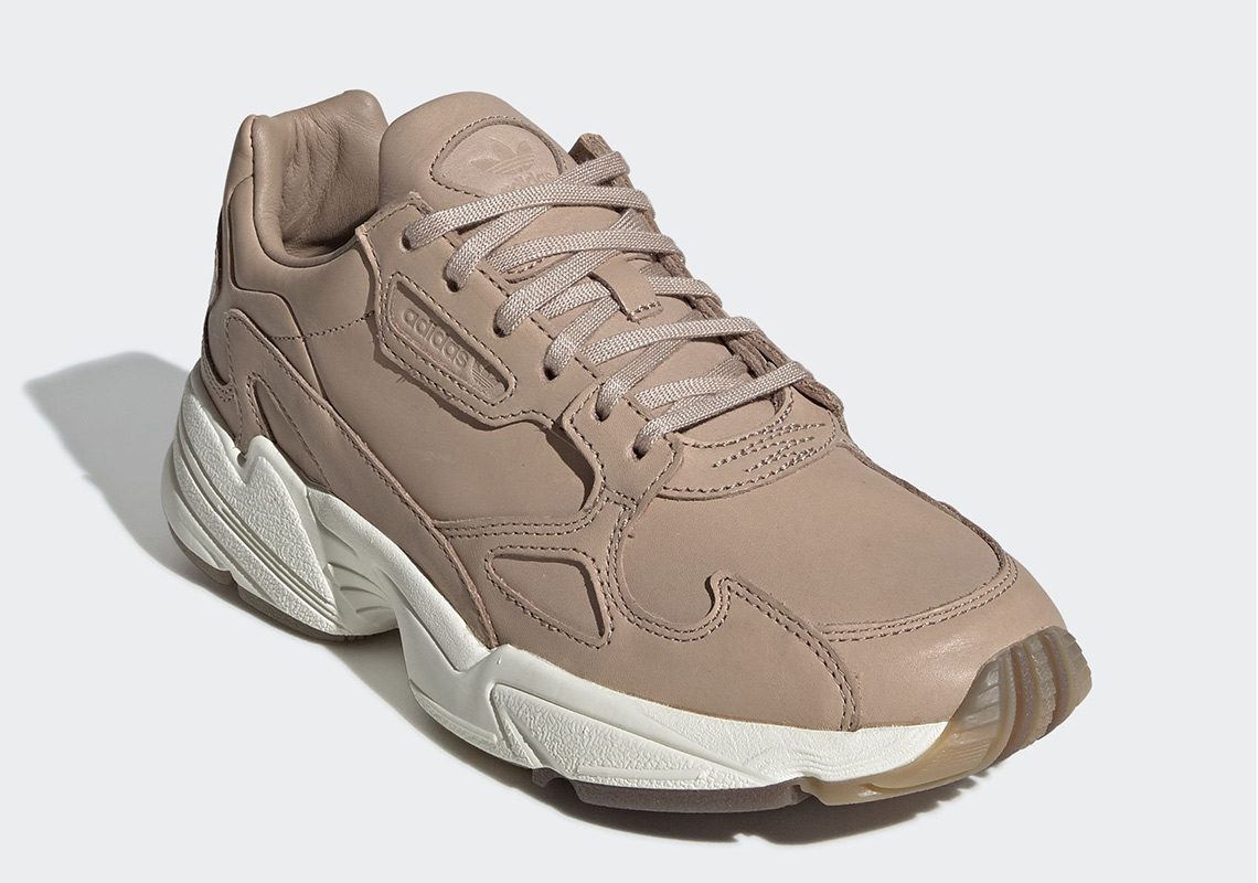 Adidas falcon db2714 new arrivals