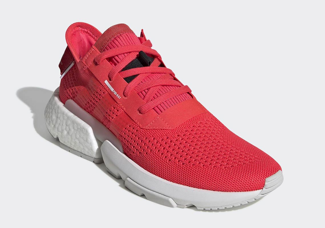 adidas pods red