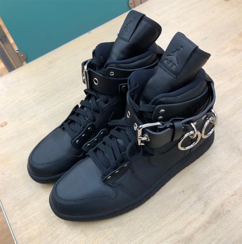 COMME des Garcons HOMME Plus Air Jordan 1 Black Goth | SneakerNews.com