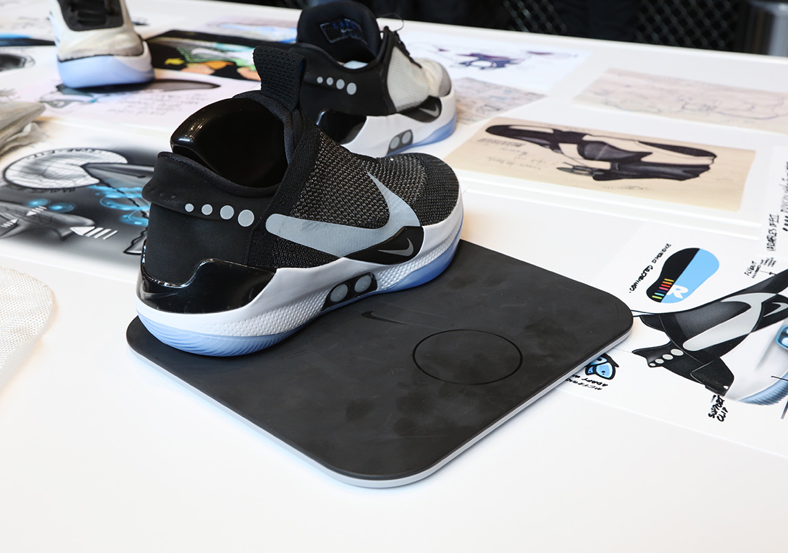 nike adapt bb wireless charging