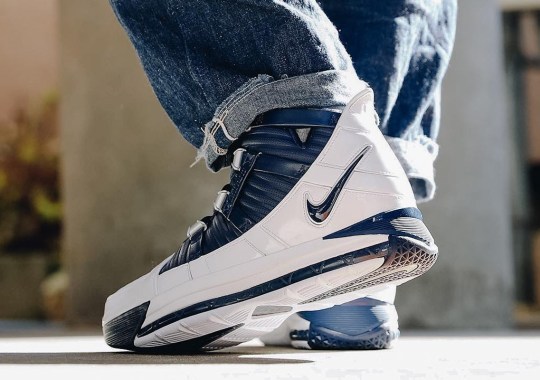 The Nike LeBron 3 Retro Drops Next Week In The OG White And Navy