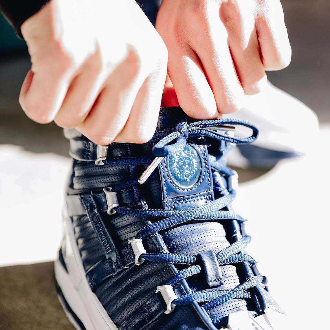 lebron 3 white navy