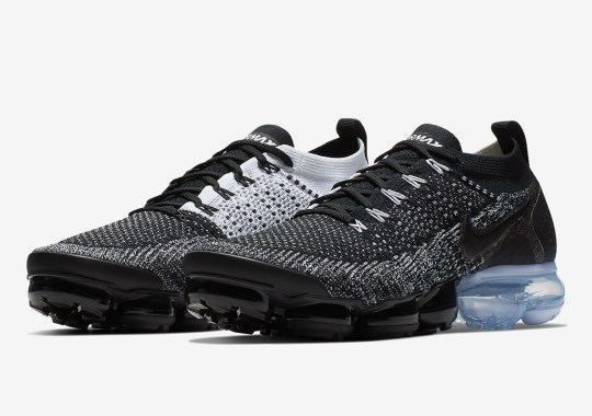 The Nike Vapormax Flyknit 2 Channels The “Orca” Colorway
