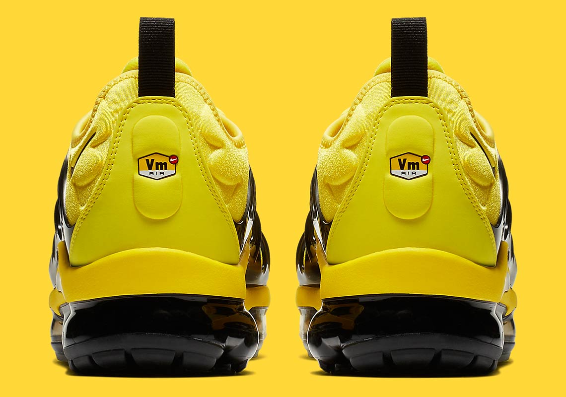 Nike Vapormax Plus Black Yellow Bv6079 700 1
