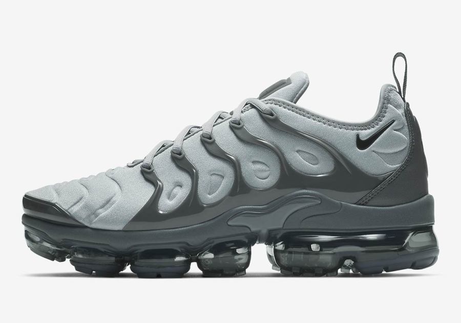 Nike Vapormax Plus Wolf Grey Release Date | SneakerNews.com