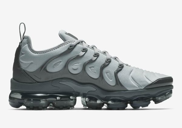 Nike Vapormax Plus Wolf Grey Release Date | SneakerNews.com