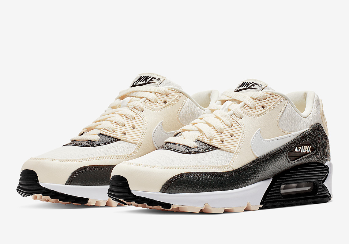 Hearty Rubber Misfortune Nike Air Max 90 Pale Ivory WMNS 325213-138 | SneakerNews.com