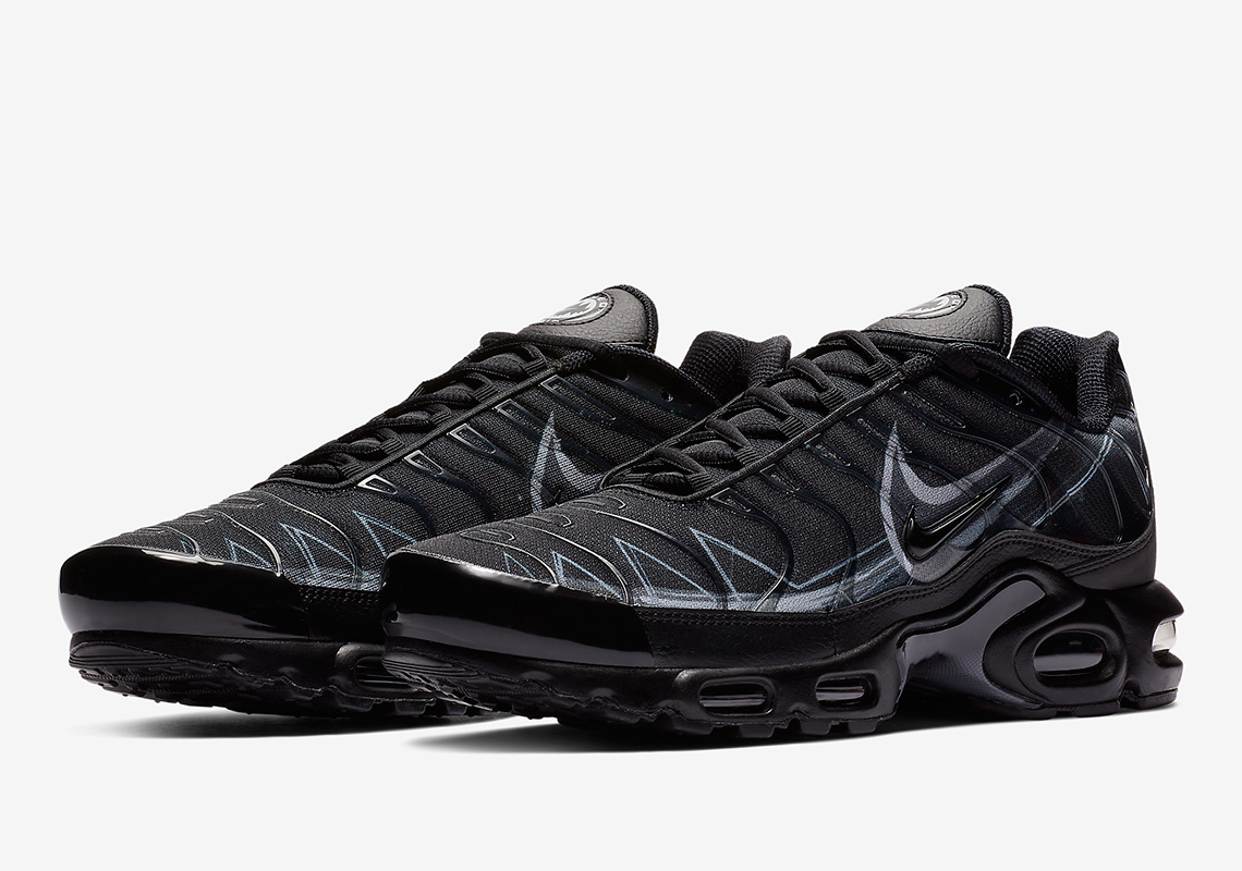 Nike Adds Painted Swoosh Designs To The Air Max Plus