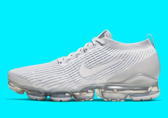 Detailed Look At The Nike Vapormax 3.0 “Pure Platinum”
