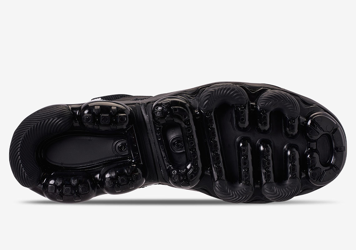 Nike Vapormax Gliese Triple Black AO2445-001 Release Info | SneakerNews.com