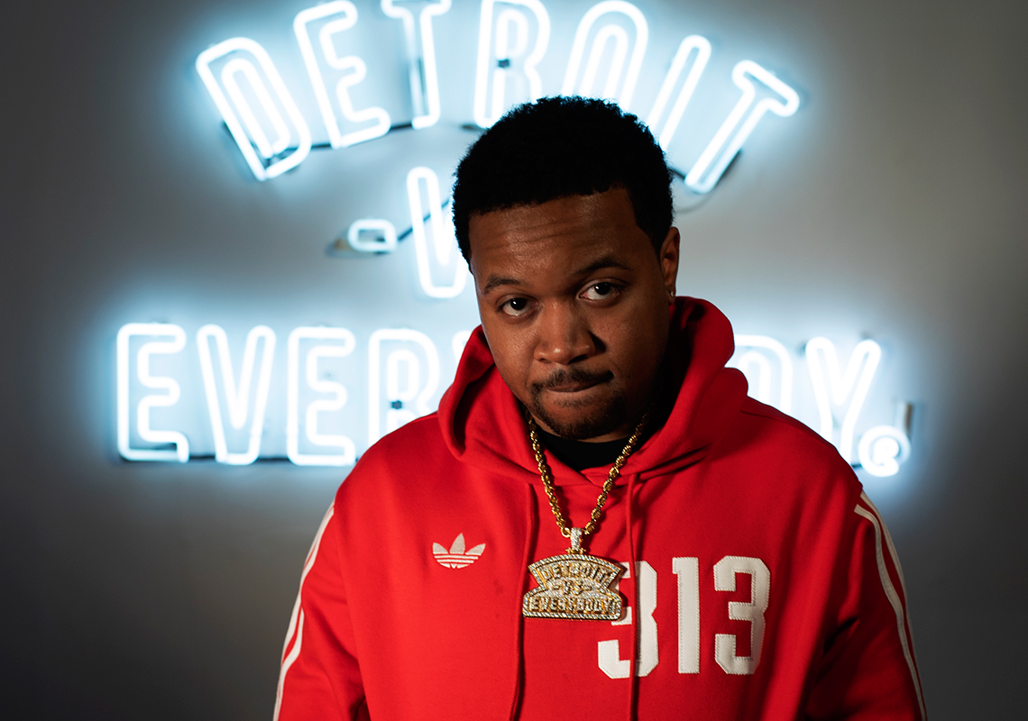 Adidas Detroit Vs Everbody Hoodie Red 3