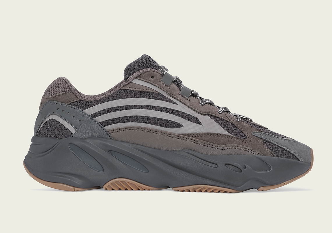 adidas Yeezy 700 v2 Geode EG6860 