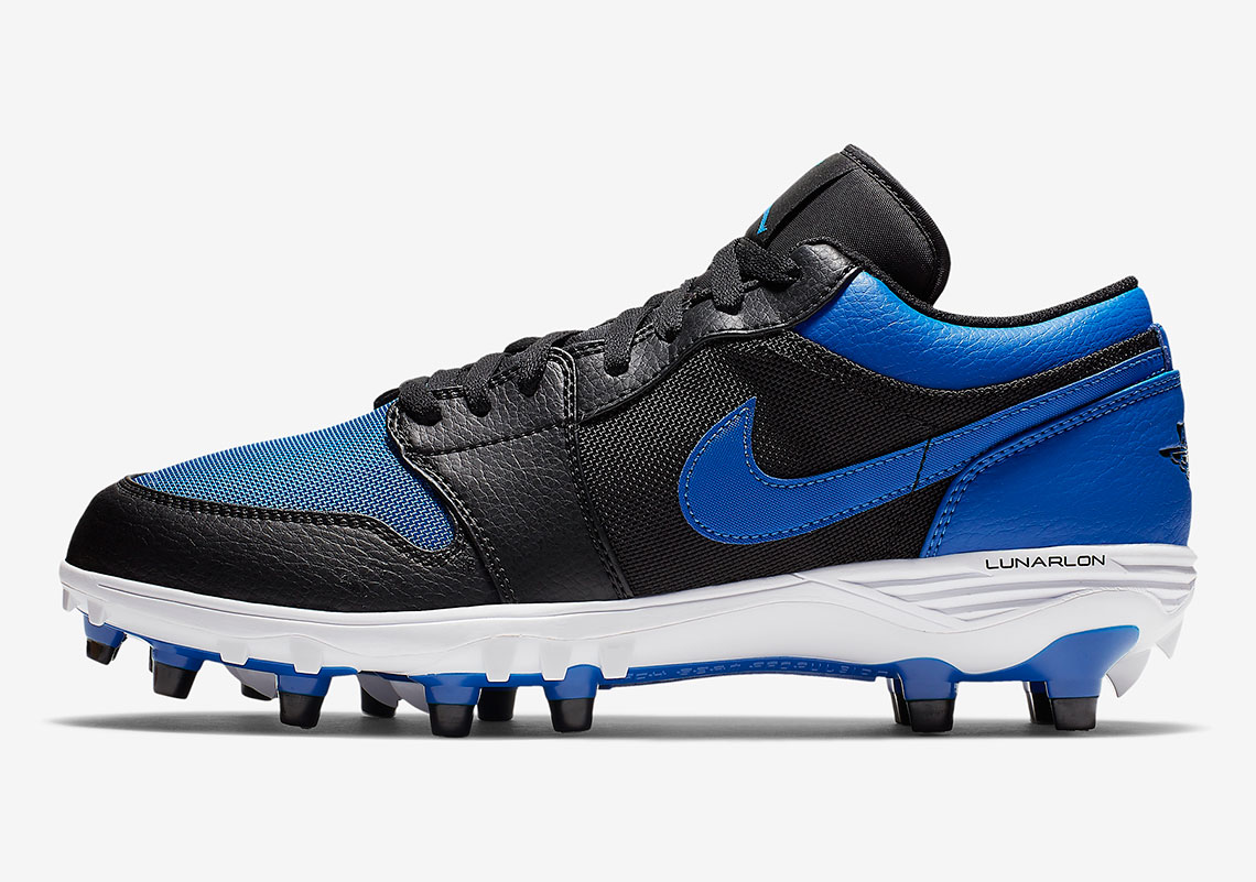 Air Jordan 1 Football Cleats Release Info SneakerNews Com   Air Jordan 1 Low Td Football Cleats Royal 1 