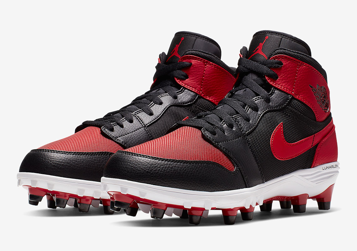 Air Jordan 1 Football Cleats Release 