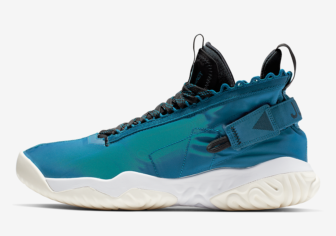 Jordan Proto React BV1654-301 Release Info | SneakerNews.com