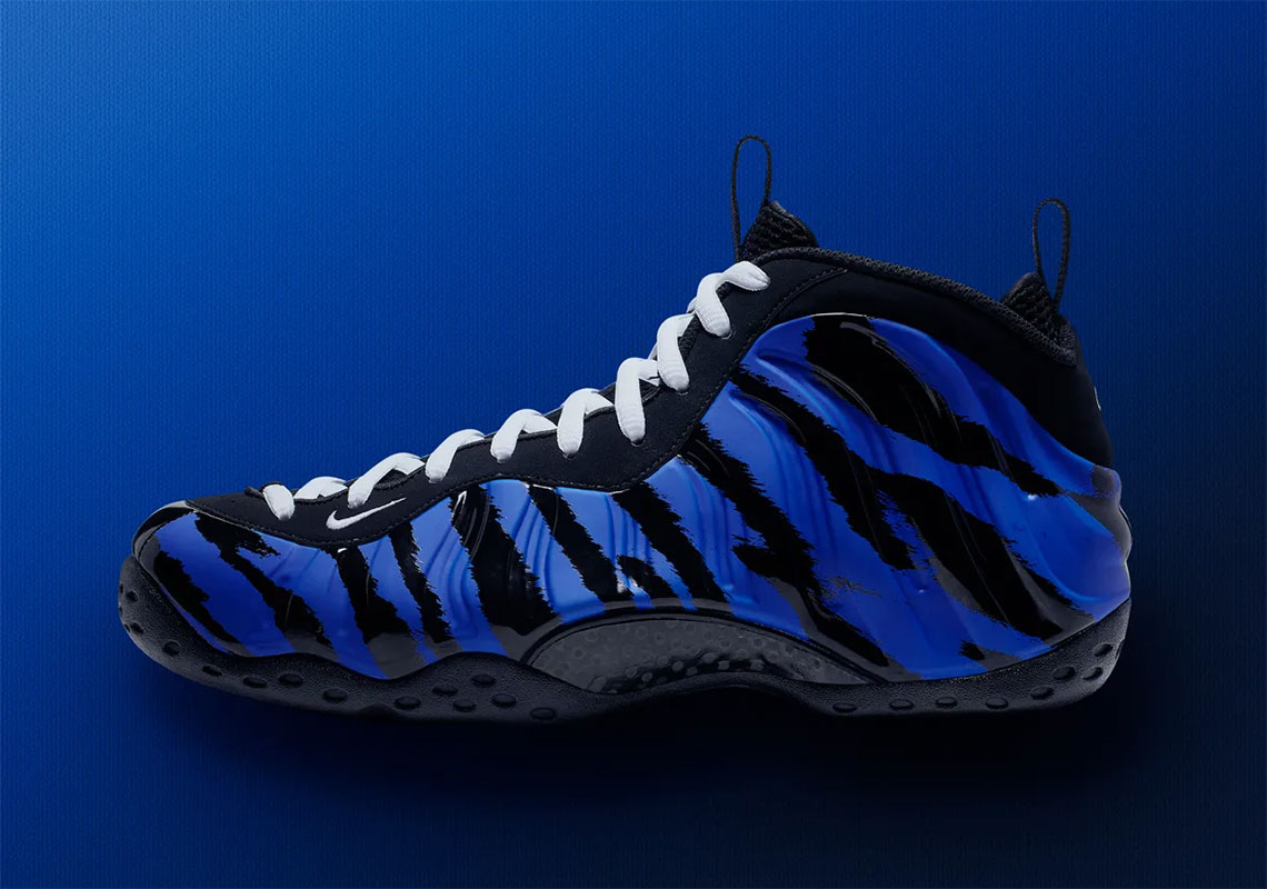 The Nike Air Foamposite One Appears In A “Memphis Tigers” Colorway